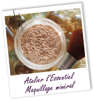 Atelier l'Essentiel - Poudre de teint minérale sur-mesure - Aroma-Zone Atelier l'Essentiel - Poudre de teint minérale sur-mesure - Aroma-Zone