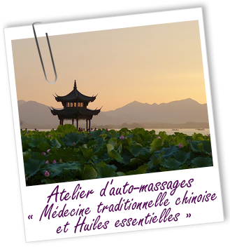 Atelier d'AUTO-MASSAGES AROMATIQUES - Médecine Traditionnelle Chinoise & huiles essentielles - Aroma-Zone Atelier d'AUTO-MASSAGES AROMATIQUES - Médecine Traditionnelle Chinoise & huiles essentielles - Aroma-Zone
