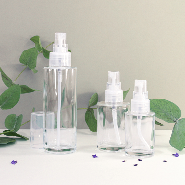Flacon verre transparent avec pompe spray Flacon verre transparent avec pompe spray