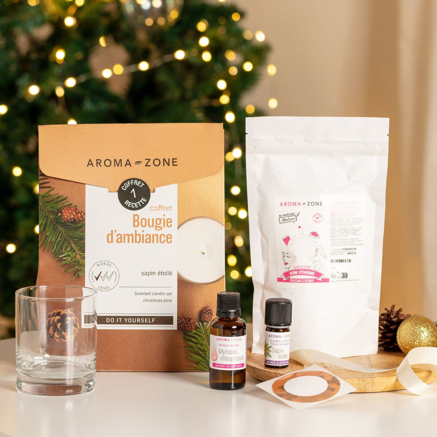 Coffret DIY Bougie d'ambiance sapin étoilé Coffret DIY Bougie d'ambiance sapin étoilé