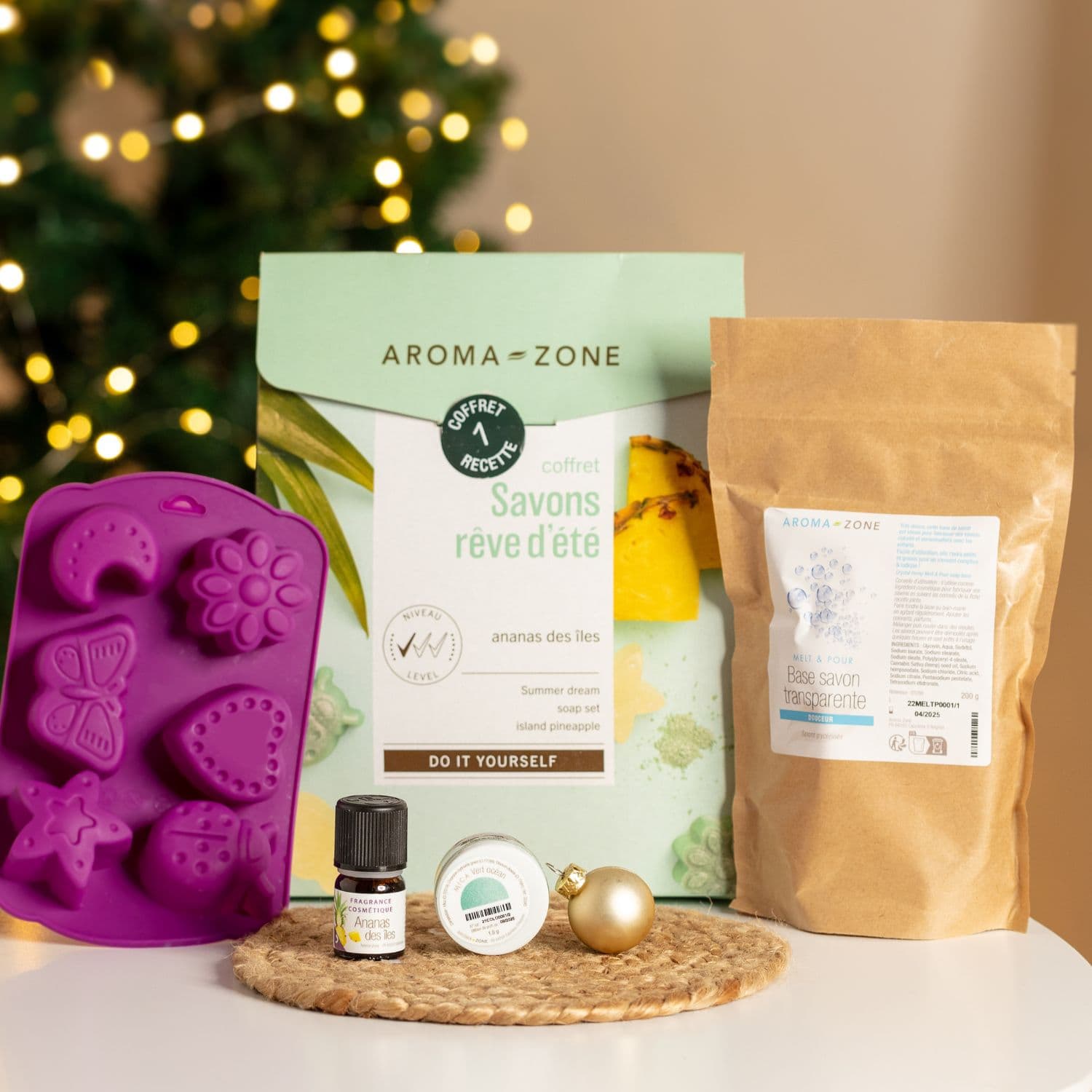 Coffret cosmétique maison Savons rêve d'été ananas des îles Coffret cosmétique maison Savons rêve d'été ananas des îles