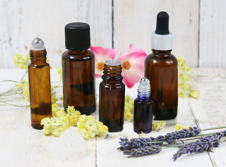 Soigner Une Brulure Avec Les Huiles Essentielles Aroma Zone Soigner Une Brulure Avec Les Huiles Essentielles Aroma Zone